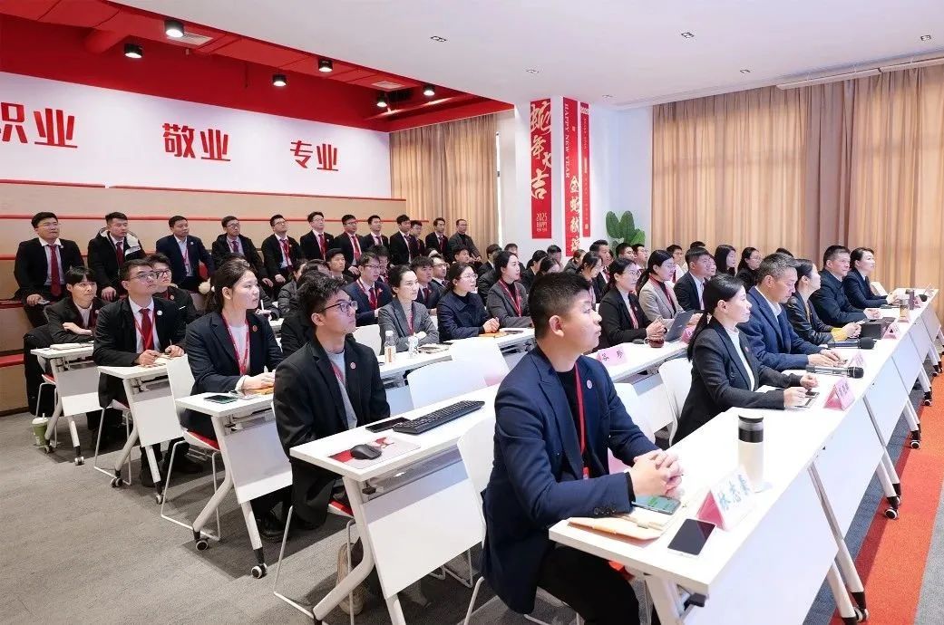 提質(zhì)提效提量，走穩(wěn)項(xiàng)目轉(zhuǎn)化“第一步”！3月下旬，集團(tuán)共33個(gè)優(yōu)質(zhì)投資選址項(xiàng)目通過(guò)評(píng)估