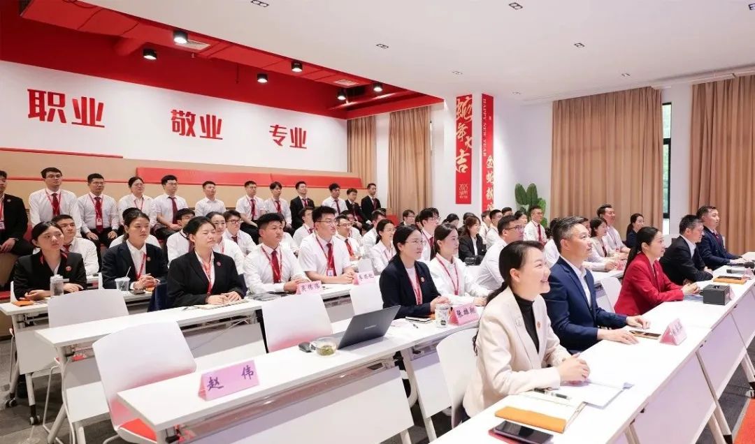 高大上，接地氣！4月中旬，集團(tuán)34個(gè)優(yōu)質(zhì)投資選址項(xiàng)目資源來襲！