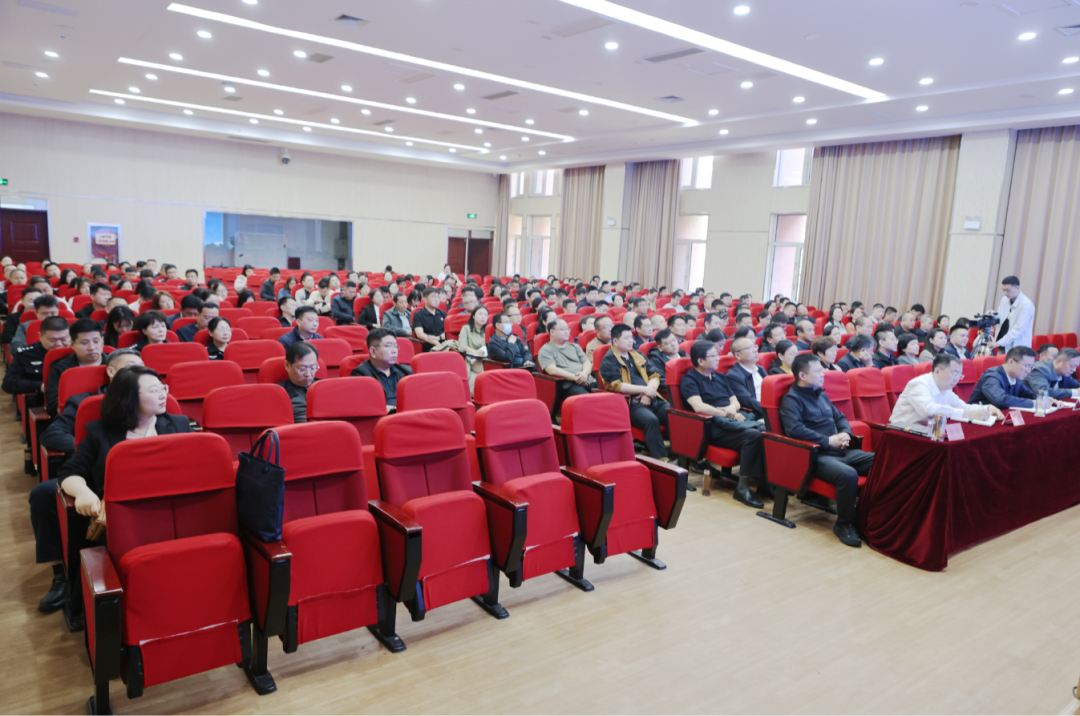 培訓(xùn)規(guī)模超300人！上海東方龍商務(wù)集團(tuán)應(yīng)邀為河北衡水濱湖新區(qū)做招商實(shí)戰(zhàn)培訓(xùn)