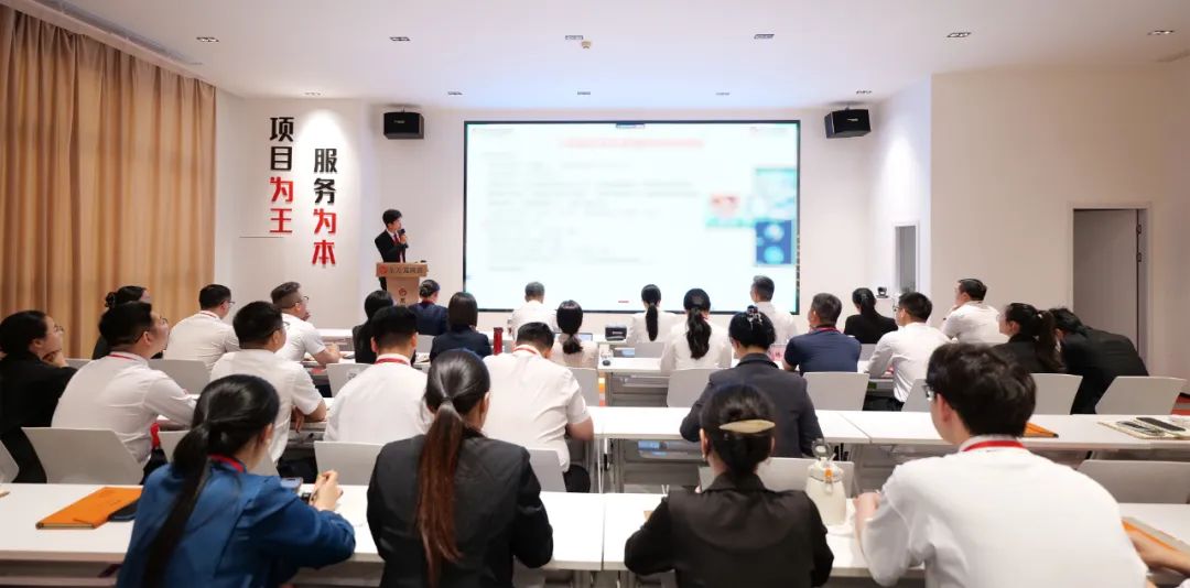 聚集大產(chǎn)業(yè)、大鏈主項(xiàng)目，帶動(dòng)大發(fā)展！5月下旬，集團(tuán)共31個(gè)優(yōu)質(zhì)投資選址項(xiàng)目通過評(píng)估