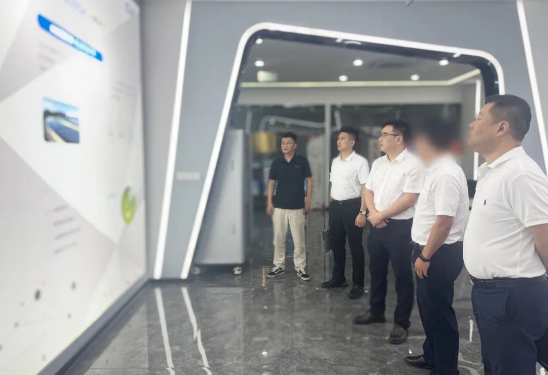 客戶遍布全球，年訂單增速快！重慶某地方政府實地對接行業(yè)龍頭水處理劑生產(chǎn)擴建投資選址項目
